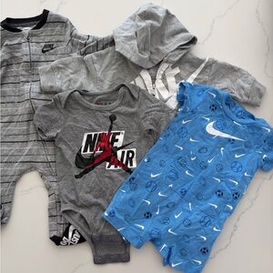 Nike Baby Bundle 3-6 mo. Sizes. 4 pieces included. All in near new or excellent